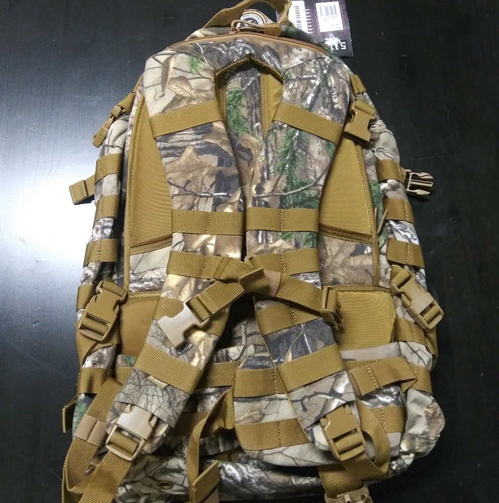 5.11 Tactical Camo Backpack with Olive/Tan MOLLE Straps - Picture 3 of 8